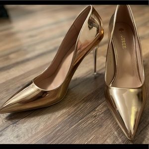 Champagne Heels Never Worn